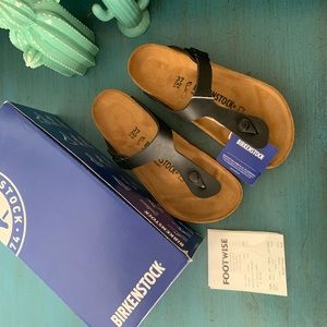 Birkenstock’s size 37